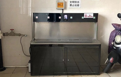 重庆璧山中学饮水机设备案例